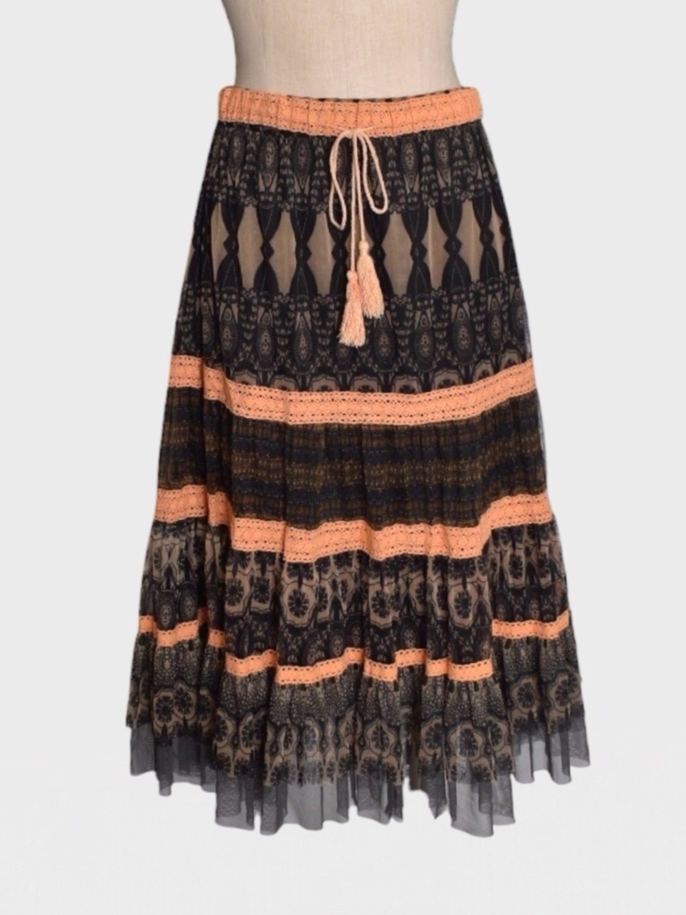 Lapis Lace Tiered‎ Midi Skirt